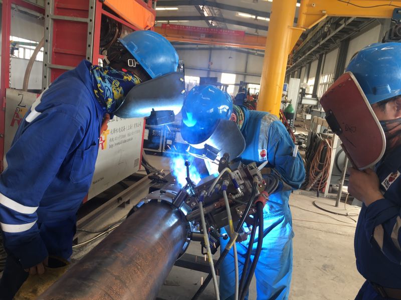 熊谷自動焊機(jī)在阿布扎比石油管道建設(shè)應(yīng)用