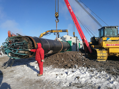 全位置自動(dòng)焊機(jī)