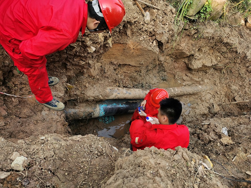 漏磁內(nèi)檢測設備