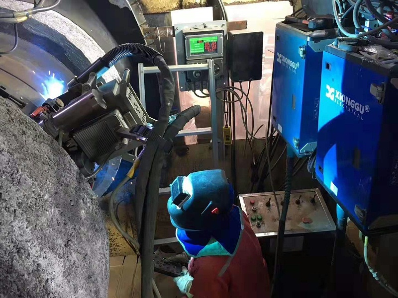 管道自動焊機