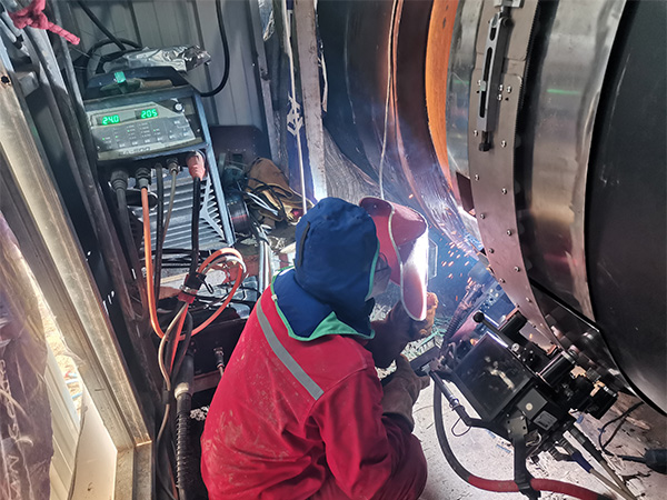 熊谷水管自動焊機