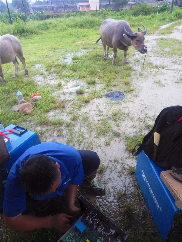 野外長輸管道自保護焊機