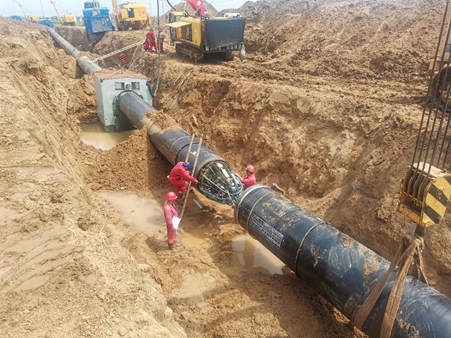 長(zhǎng)輸管道全自動(dòng)焊機(jī)