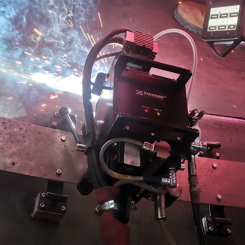 單焊炬管道自動(dòng)焊機(jī)