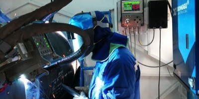 管道全自動(dòng)焊機(jī)