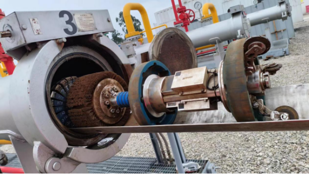 漏磁內(nèi)檢測(cè)器