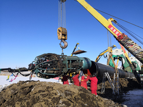 熊谷管道自動(dòng)焊接設(shè)備中俄東線施工